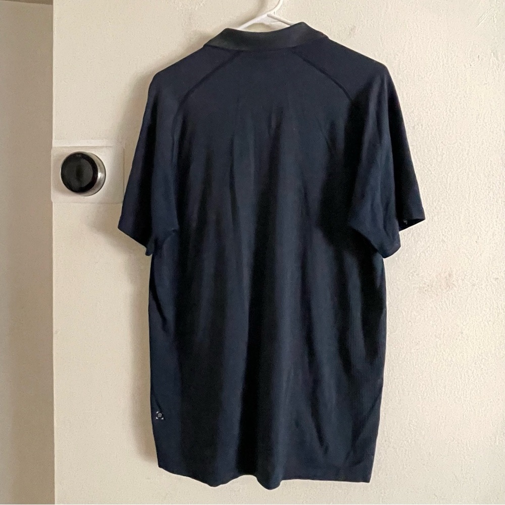Lululemon short sleeve polo shirt XL